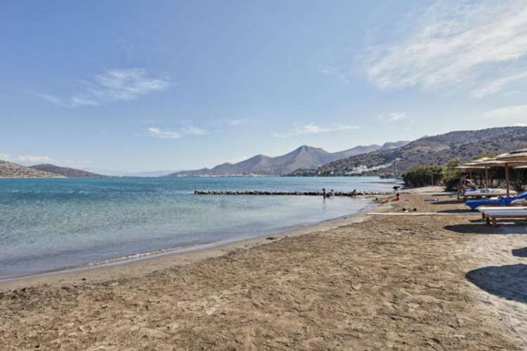 Private Beach club5